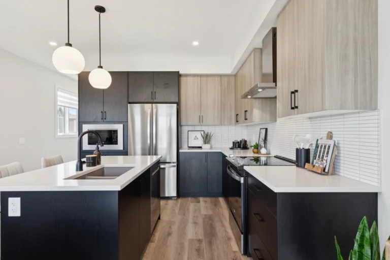 Verona North - Summit End Unit - Kitchen