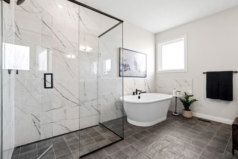 Owner's Ensuite - 478 Rosemary Gardens SE - Springhill Showhome